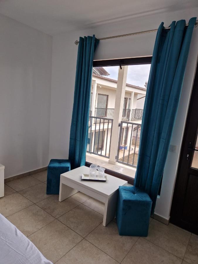 Complex Turistic N&S Hotel Două Mai Екстериор снимка