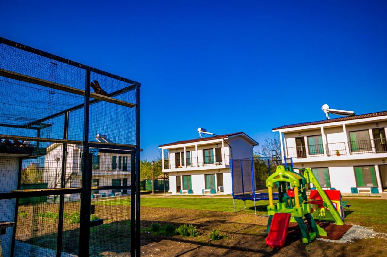 Complex Turistic N&S Hotel Două Mai Екстериор снимка