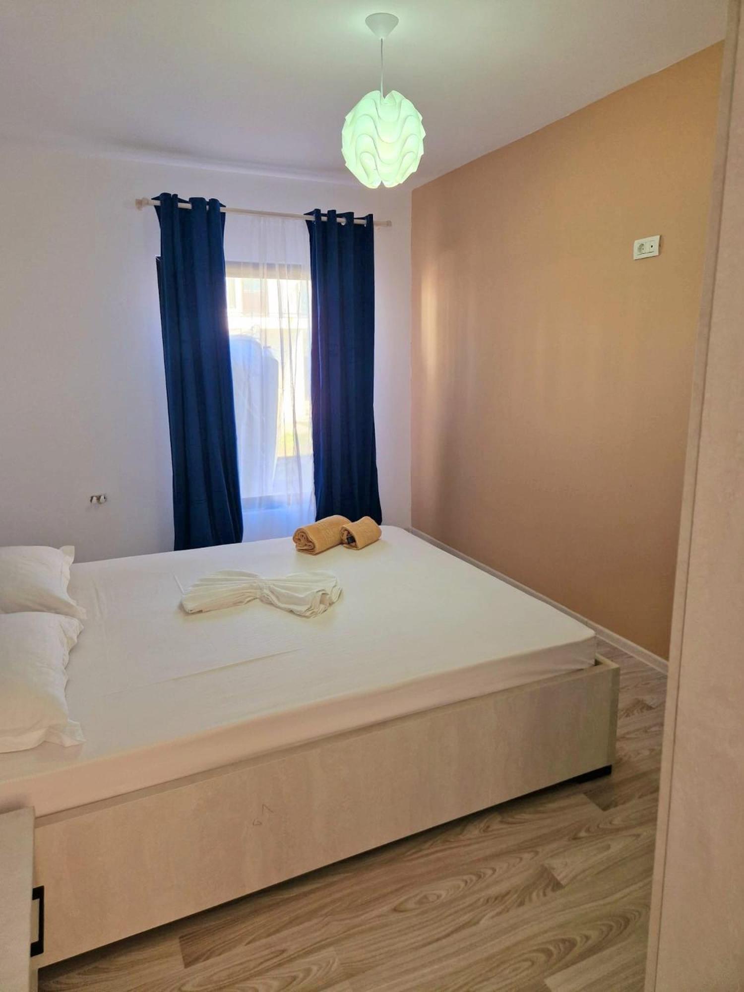 Complex Turistic N&S Hotel Două Mai Екстериор снимка