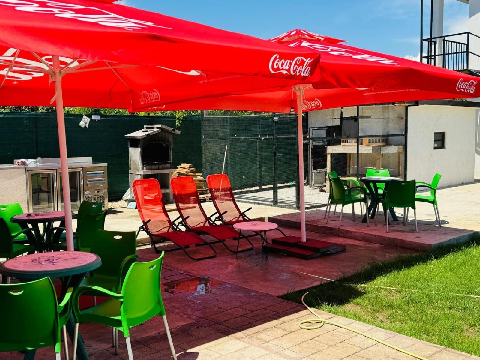 Complex Turistic N&S Hotel Două Mai Екстериор снимка